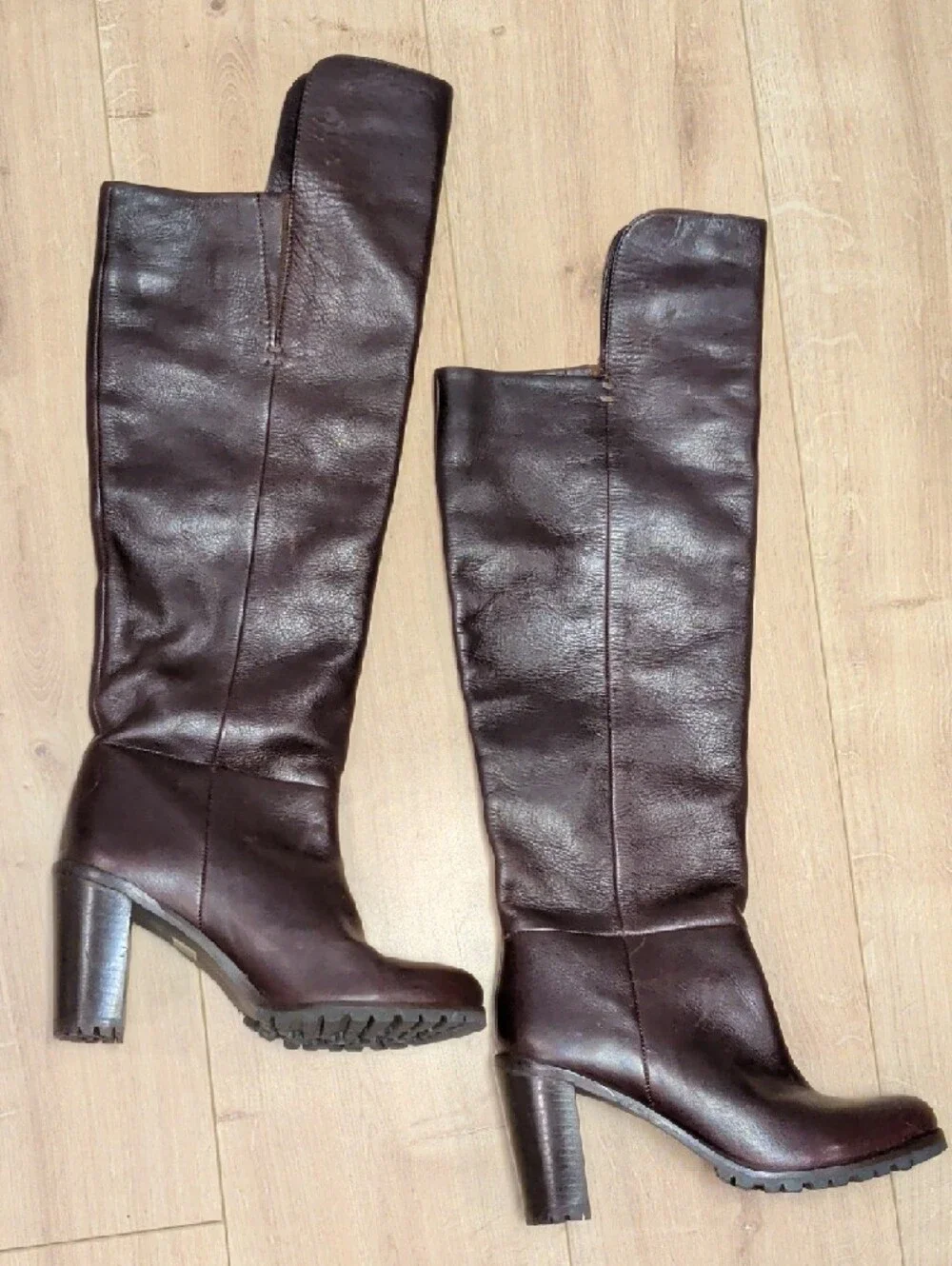 Leather Knee-High Block Heel Boots in Dark Brown